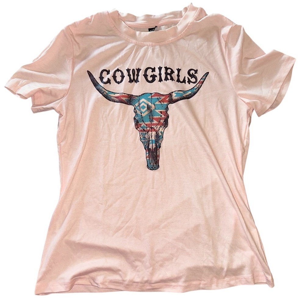 5/$25 🆕 women’s  cattle skull tshirt